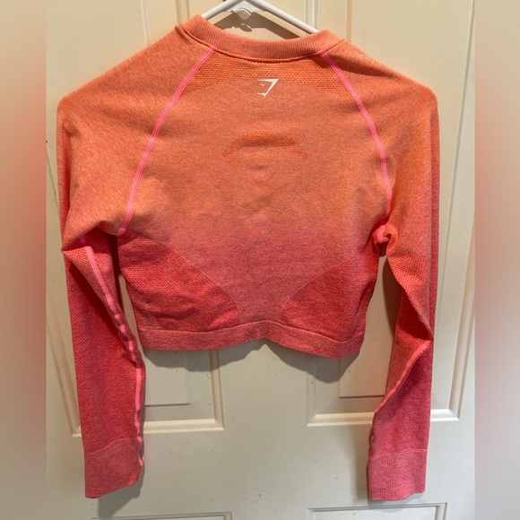 Gymshark Long Sleeve Crop Top - Medium NWT - Picture 6 of 6